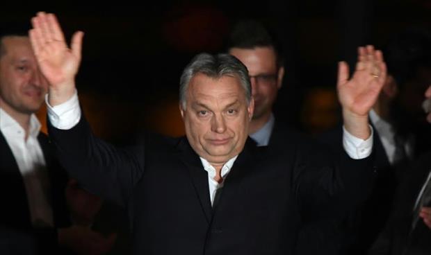 أوربان لولاية ثالثة في المجر بعد فوز ساحق لحزبه في الانتخابات التشريعية
