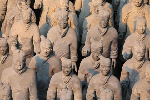 سرقة أصبع تمثال من «جيش الطين» الصيني بمعرض أميركي