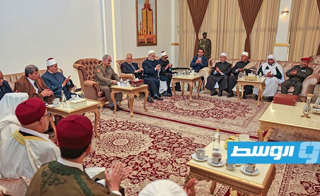 Haftar receives delegation from Egypt's Al-Azhar Al-Sharif in Benghazi