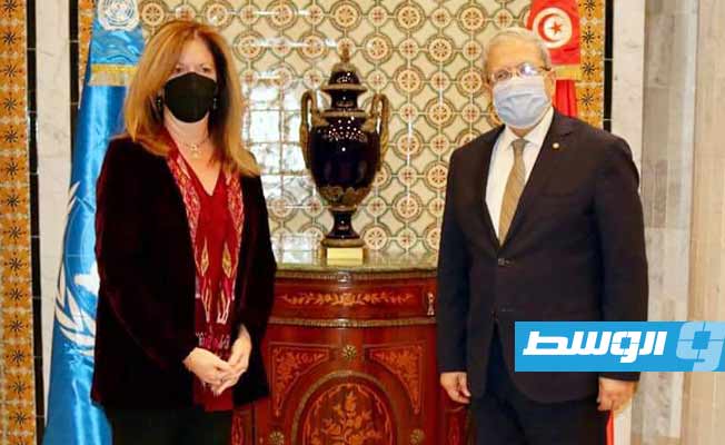 وزير الخارجية التونسي عثمان الجرندي يستقبل ستيفاني وليامز (الخارجية التونسية)