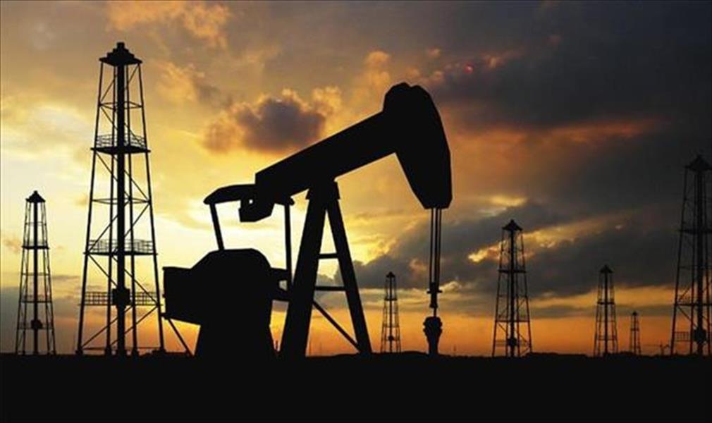 النفط يستقر مع هبوط المخزون الأميركي
