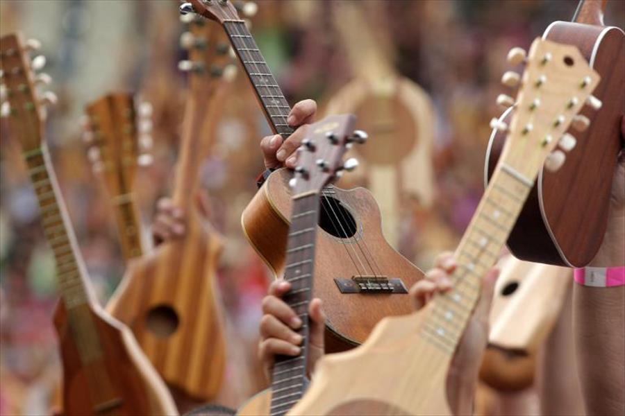 بولينيزيا تحطم الرقم القياسي لعازفي آلة أوكوليلي
