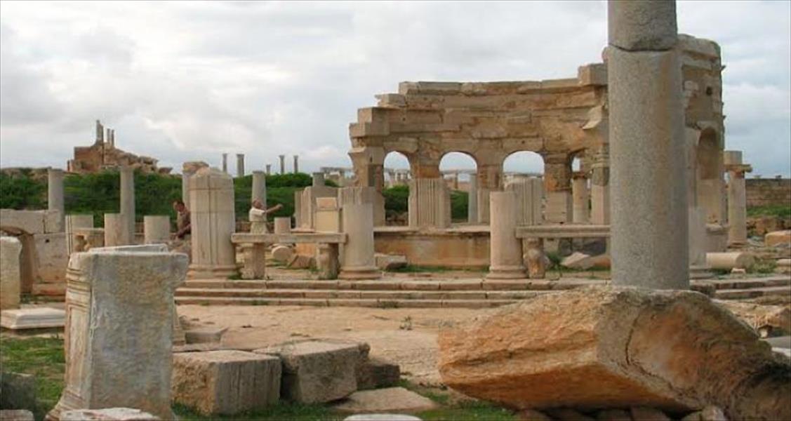 «الآثار» تبحث مع اليونيسكو حماية الموروث الثقافي