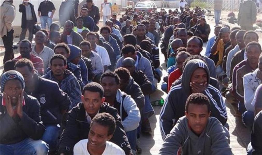 قوة حماية الجفرة تلقي القبض على 600 مهاجر غير شرعي