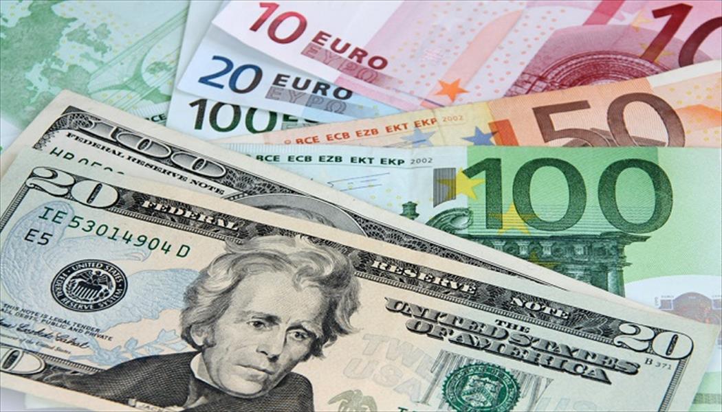 تراجع حاد للدولار أمام اليورو