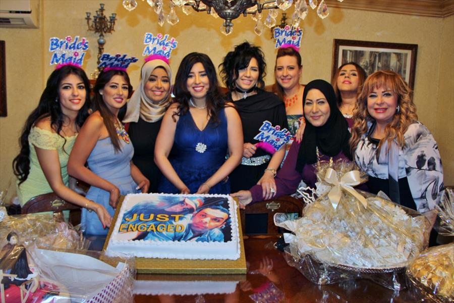 بالصور: آيتن عامر تحتفل بخطوبتها