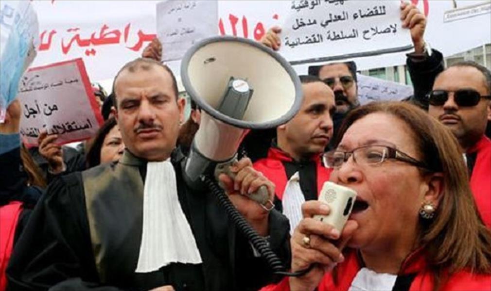 تونس: القضاة يستعدون لإضراب شامل
