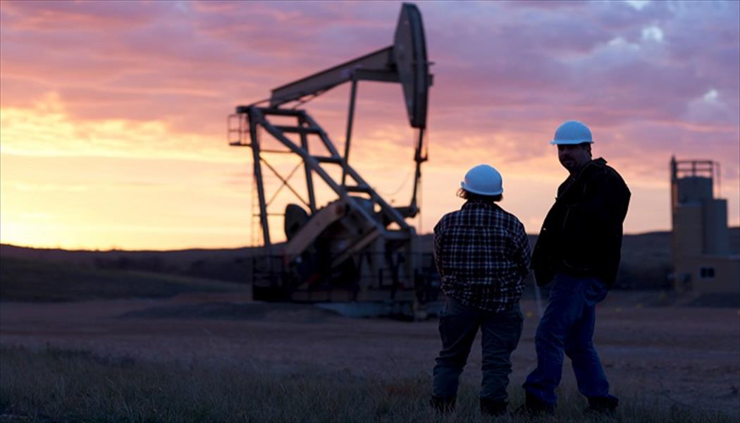 النفط يرتفع بعد هبوط المخزونات الأميركية