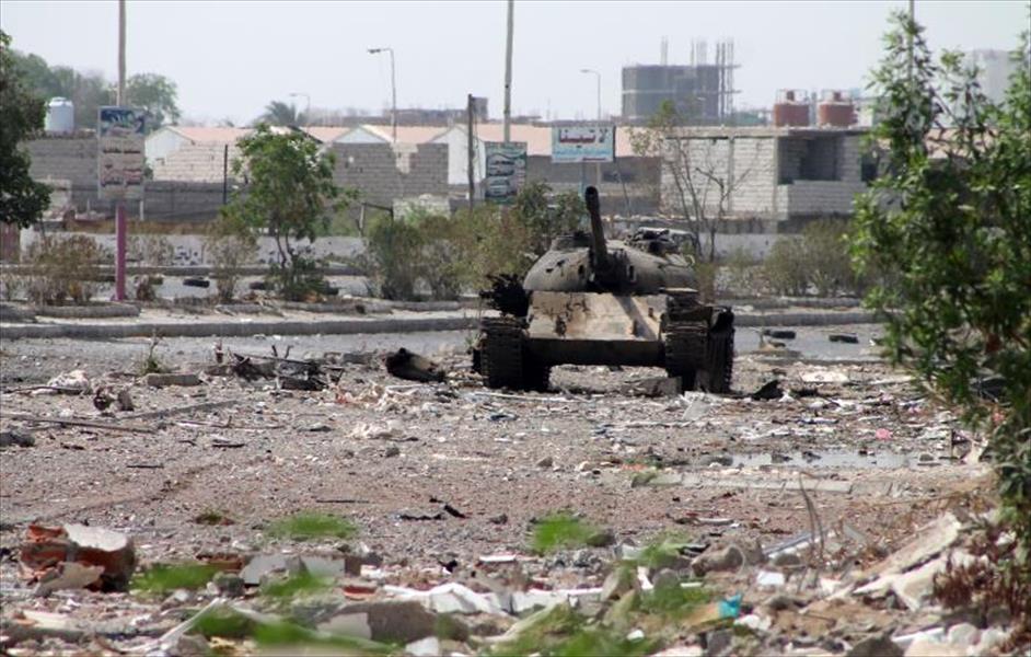 غارات جوية ومعارك برية في اليمن
