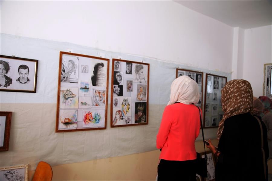 «كوكب رسامين ليبيا» تقيم معرضها الأول