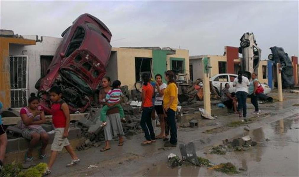 مقتل 13 في إعصار بالمكسيك