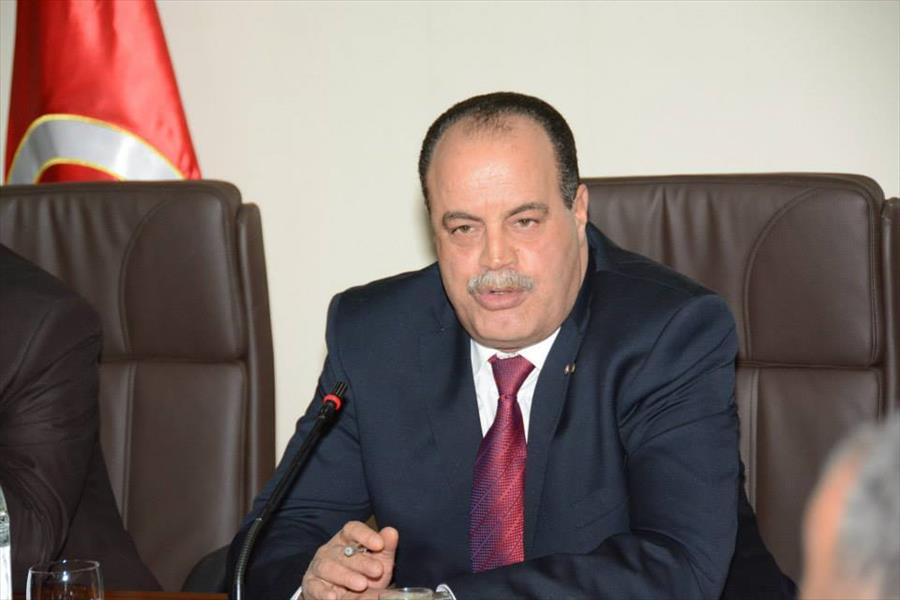 وزير الداخلية التونسي: الوضع على الحدود مع ليبيا متوتر
