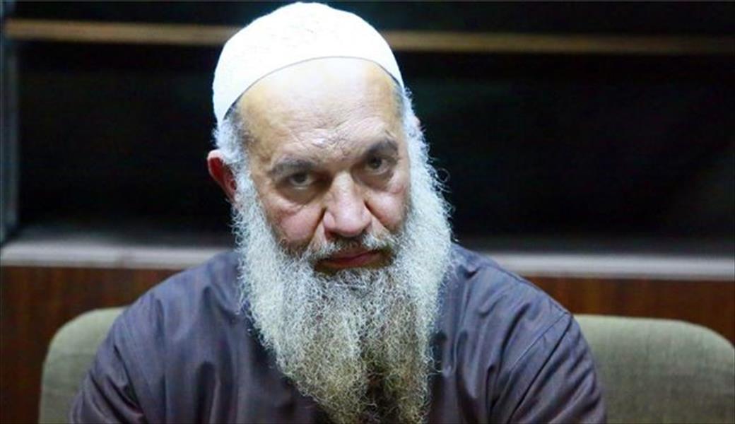 تأجيل محاكمة الظواهري بتهمة تشكيل تنظيم «إرهابي» في مصر