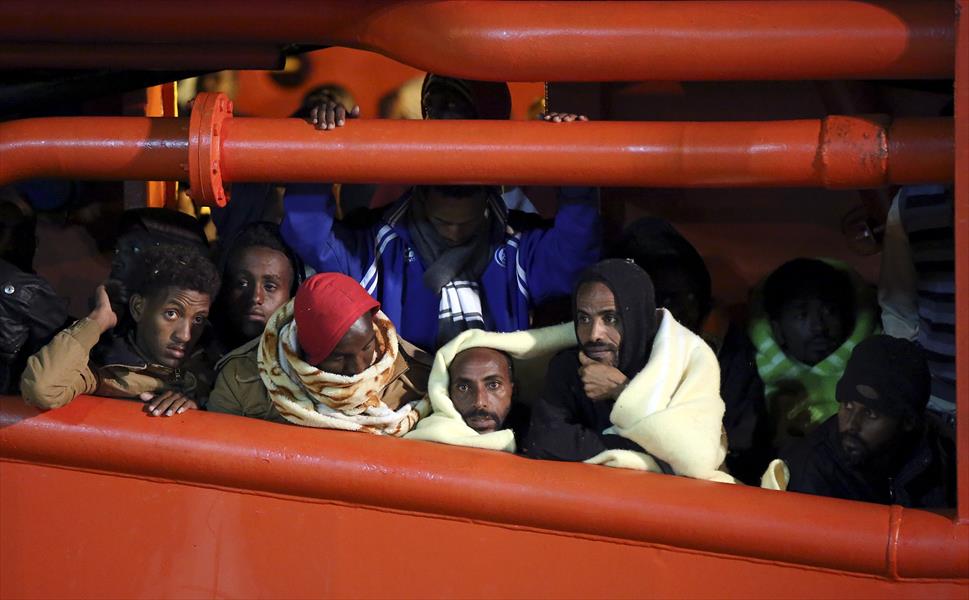 «فاينانشيال تايمز»: السياسيون في ليبيا وأوروبا حولوا أزمة الهجرة لـ «ملعب سياسي»