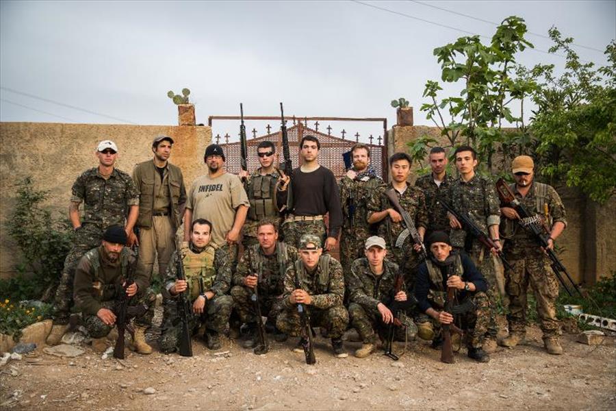 الأكراد يواصلون التقدم داخل معقل «داعش» في سورية