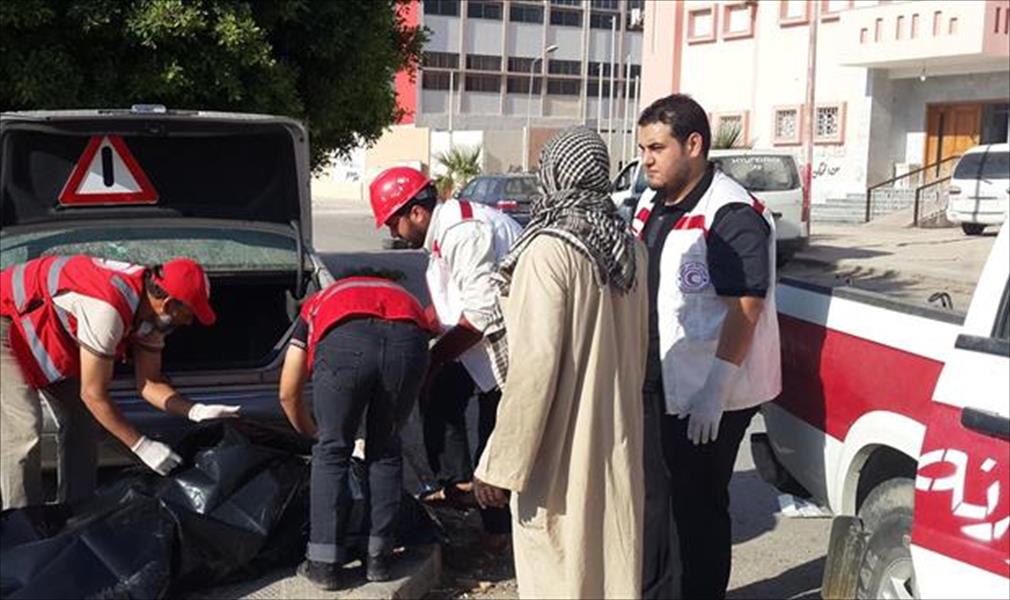 مقتل نجل بن قمو والهلال الأحمر يلتقط جثث عناصر «داعش» من شوارع درنة