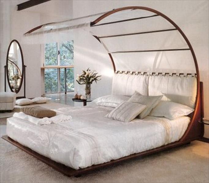 بالصور: أشكال غريبة لسرير غرفة النوم