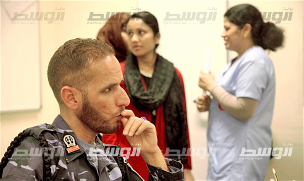 كشف حالة نصب على أطقم طبية أجنبية بمركز بنغازي الطبي