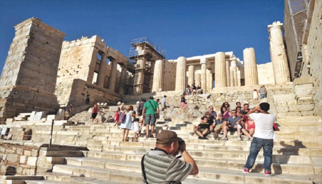 الحكومة اليونانية تطمئن السياح