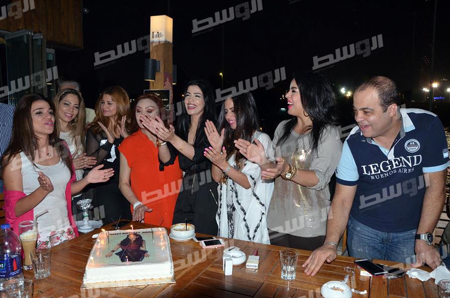 بالصور: نبيلة عبيد تحتفل بعيد ميلاد ابنة شقيقتها
