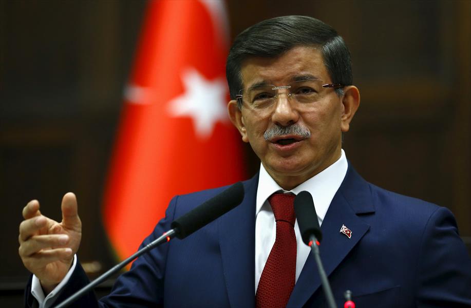 رئيس وزراء تركيا يبدأ محادثات تشكيل ائتلاف الأسبوع المقبل