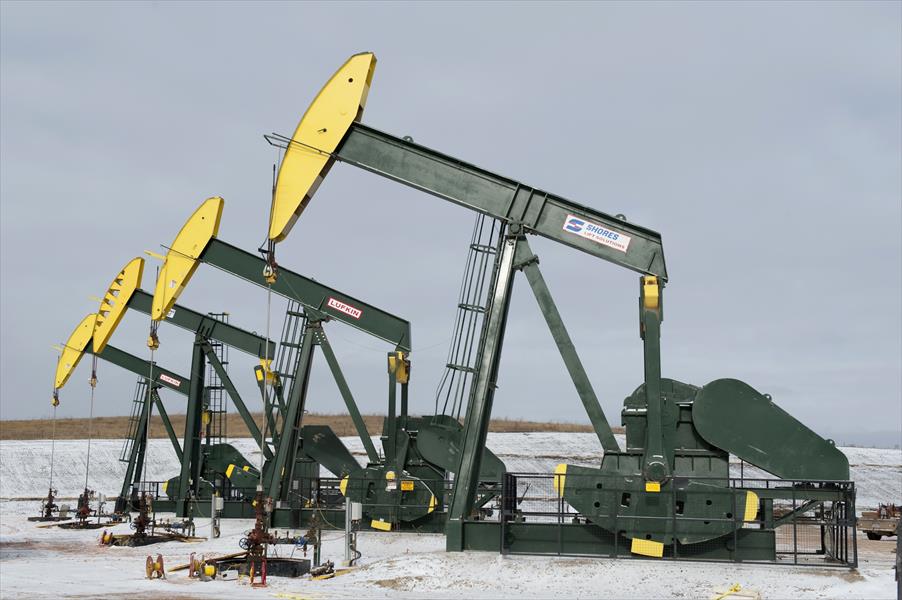 النفط يرتفع مع تراجع المخزون الأميركي