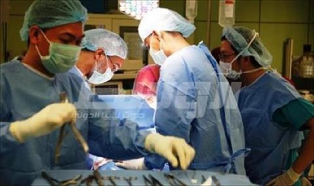 «بوابة الوسط» تستطلع المشاكل التي يعانيها آخر مستشفيين عاملين في بنغازي