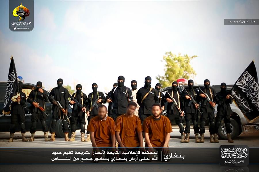 عناصر «الشرطة الإسلامية» يجلدون ثلاثة أشخاص في بنغازي