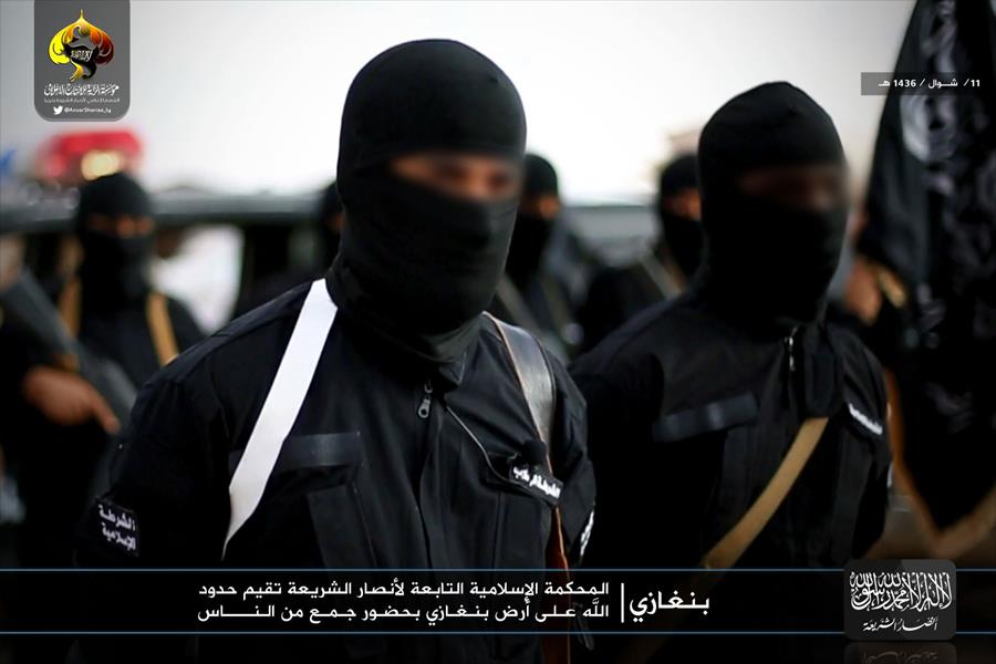 عناصر «الشرطة الإسلامية» يجلدون ثلاثة أشخاص في بنغازي