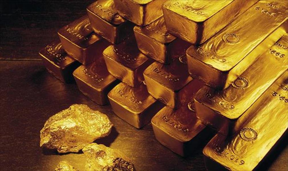 الذهب إلى أدنى مستوياته خلال 5 سنوات ونصف مع ارتفاع الدولار