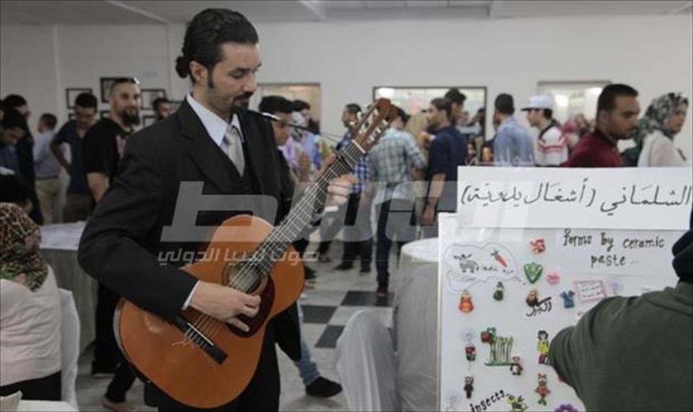 بالصور: تحطيم حواجز الخوف بالفن في بنغازي