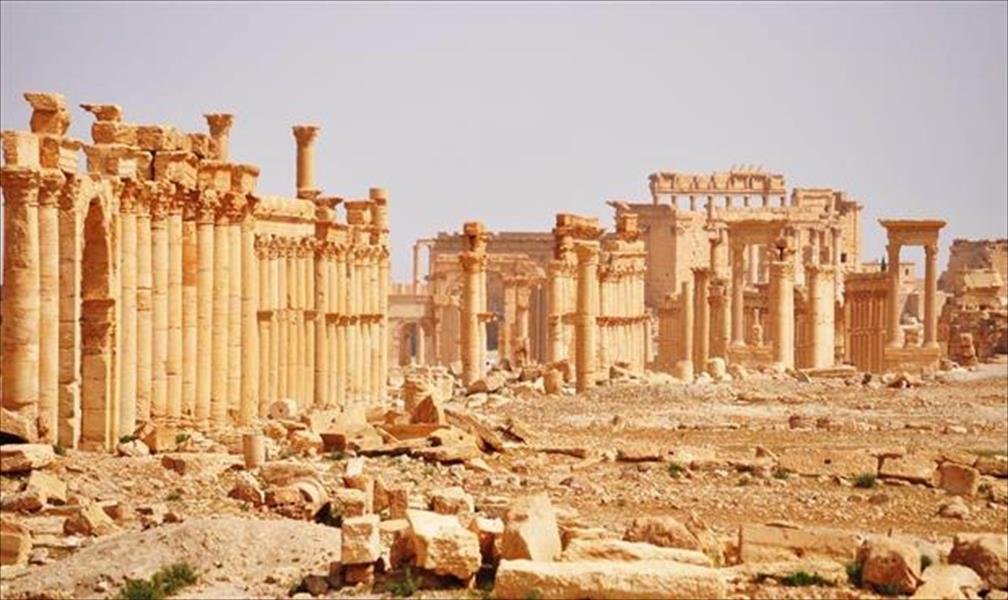 «داعش» يفجر معبدًا أثريًا في تدمر السورية