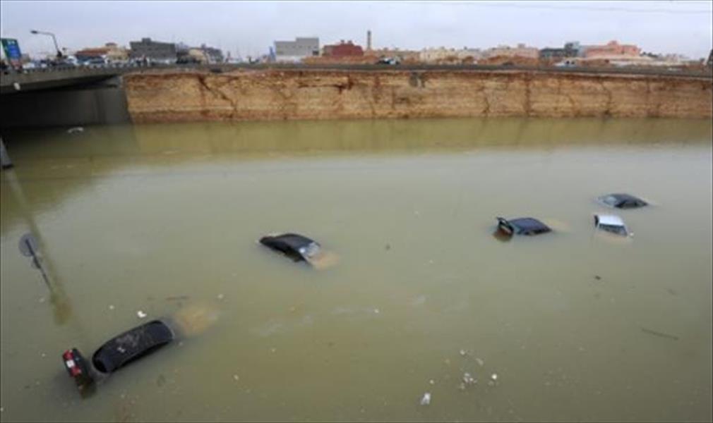 الفيضانات تضرب قطر والسعودية