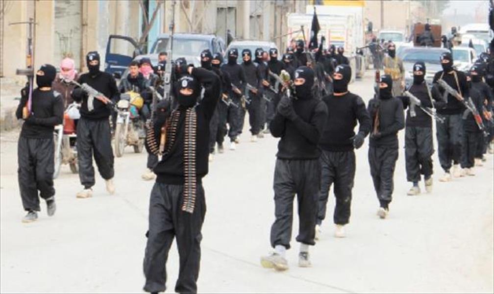 كيف يسيطر ويحكم تنظيم «داعش» في العراق وسورية؟