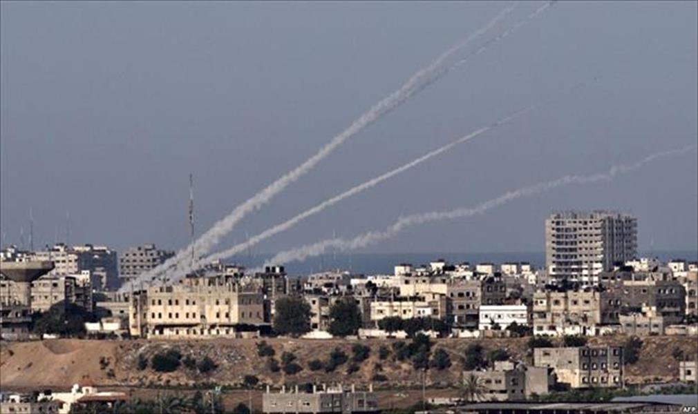 إطلاق عشرات الصواريخ على إسرائيل من غزة