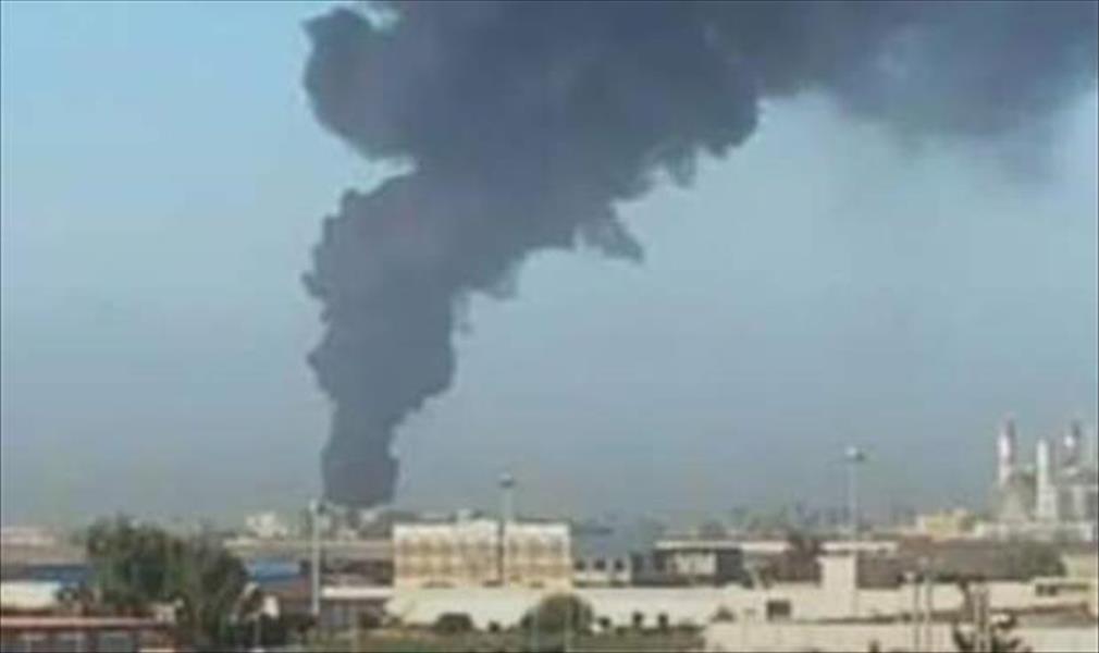 «الكهرباء» تحذر من إطفاء عام نتيجة قصف محطة شمال بنغازي