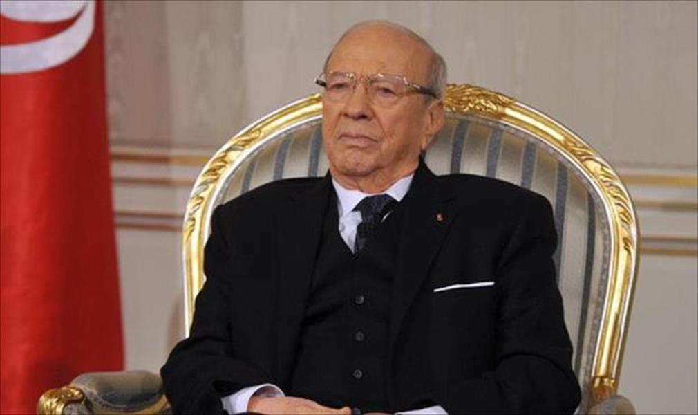 السبسي يحمّل «الإسلاميين» مسؤولية ترّدي الأوضاع في تونس