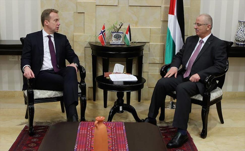 رئيس الوزراء الفلسطيني يلتقي وزير خارجية النرويج