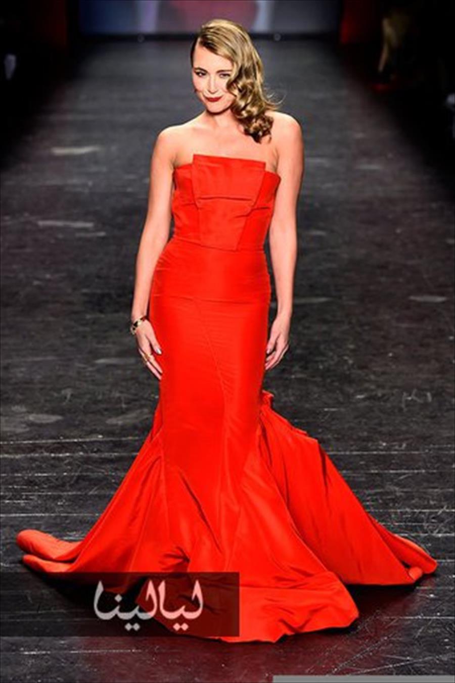 الفساتين الحمراء لدعم مرضى القلب في أسبوع نيويورك للأزياء