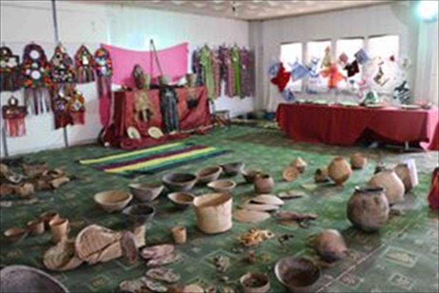 افتتاح معرض «تابسيت» للفنون والتراث في غات