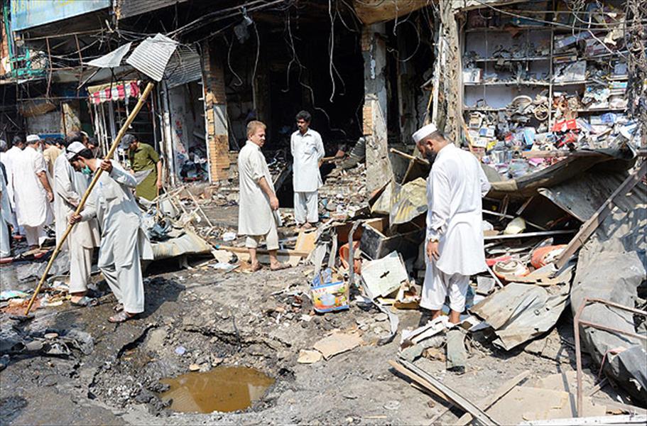 16 قتيلاً على الأقل في انفجار حافلة شمال باكستان