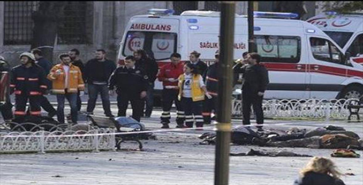 تفجير انتحاري يقتل ثلاثة في اسطنبول