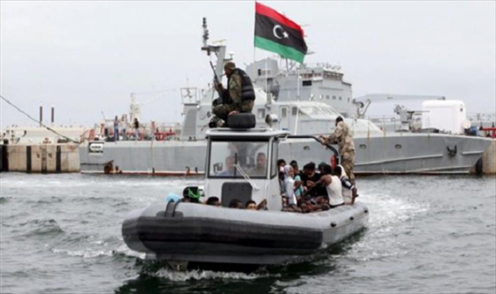 خفر السواحل الليبي يعترض 850 مهاجرًا