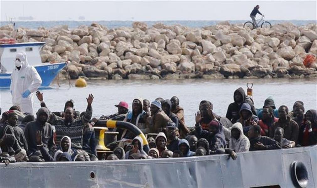 حرس السواحل الليبي ينقذ 998 مهاجرًا في أربعة أيام