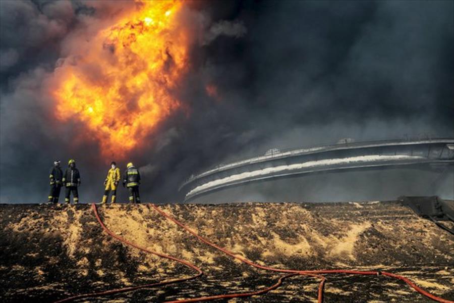 «فاينانشيال تايمز»: هجوم «داعش» على حقول النفط يهدف إلى تعطيل حكومة الوفاق