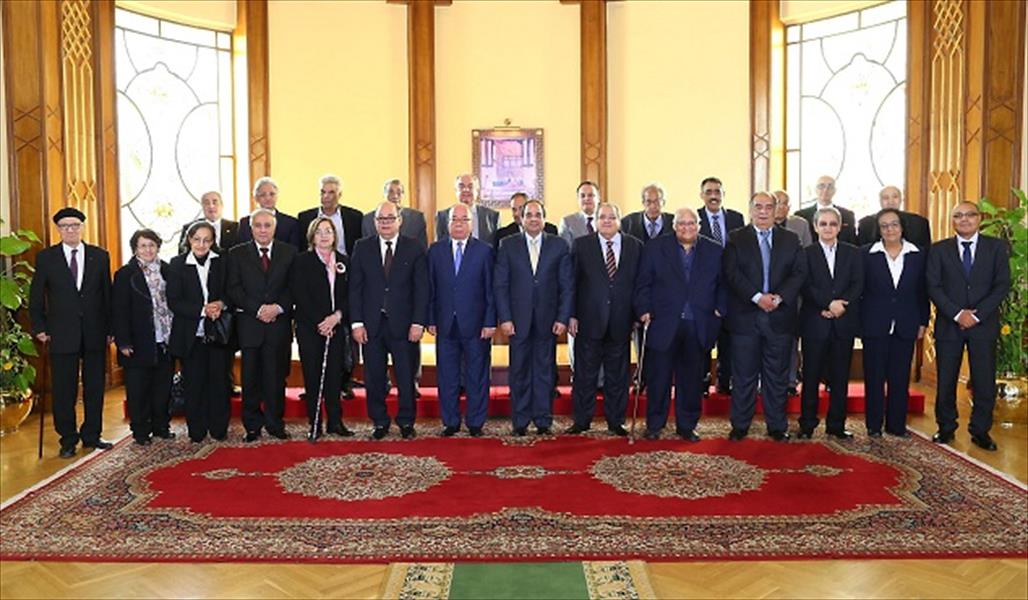 عبدالمجيد يكشف كواليس لقاء المثقفين والرئيس المصري