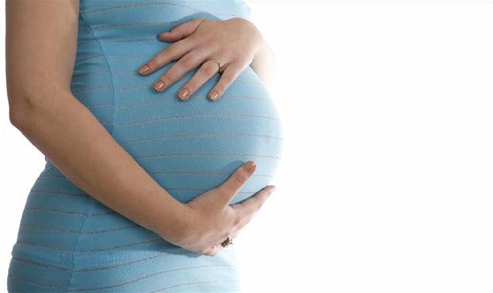 دراسة: توتر الأم قبل الحمل يؤثر في وزن الطفل
