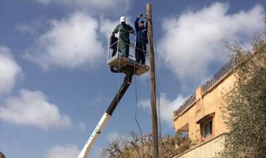 «العامة للكهرباء» تواصل أعمال الصيانة في المناطق المحررة