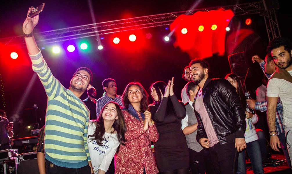 بالصور: أطفال «ذا فويس كيدز» في حفل ضخم مع تامر حسني