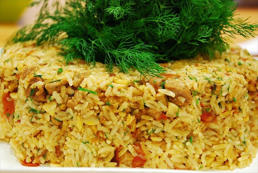 المطبخ الشامي: مقلوبة البصلية بالدجاج